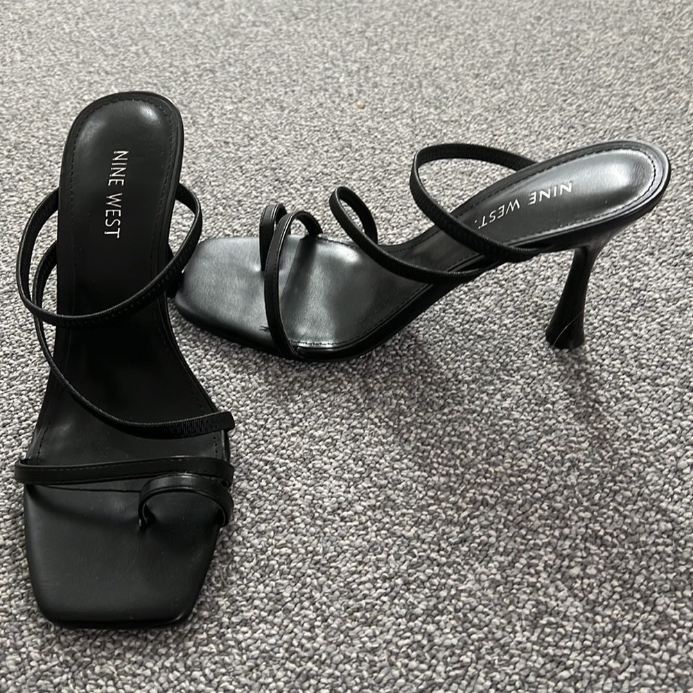 NINE WEST Heels